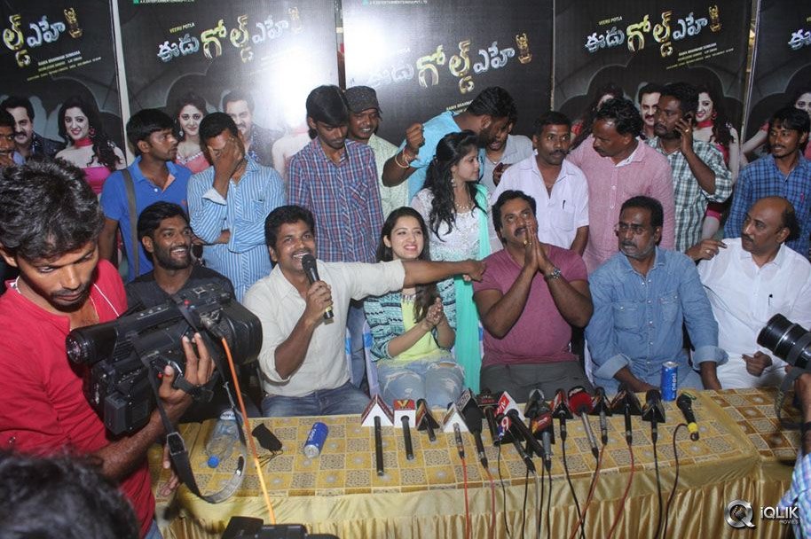 Eedu-Gold-Ehe-Movie-Team-At-CMR-Mall-In-Vizag